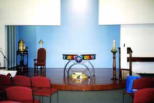 Findon - Our Lady of the Manger (Interior).jpg